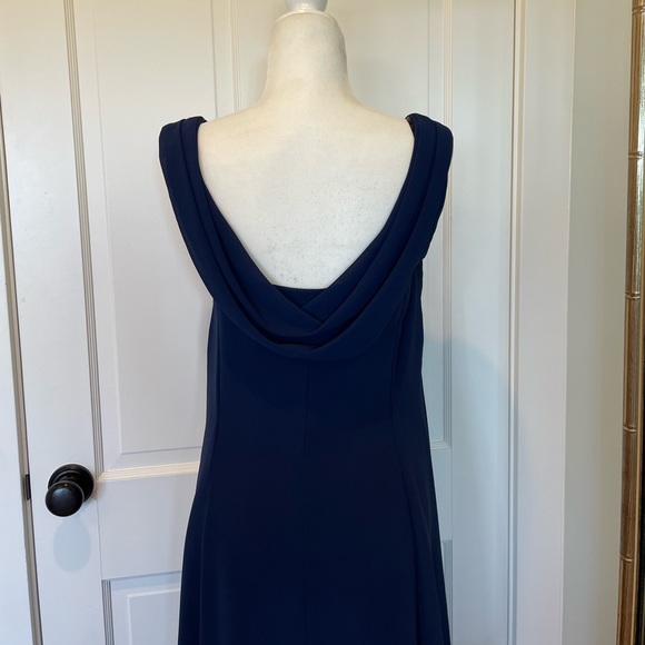 Jessica McClintock Gunne Sax Maxi Dress. - Picture 5 of 5